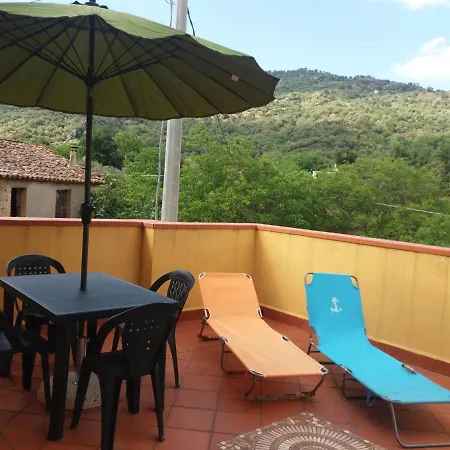 Casa Fronte Gole Alcantara Motta Camastra